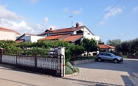 Franko Apartmani